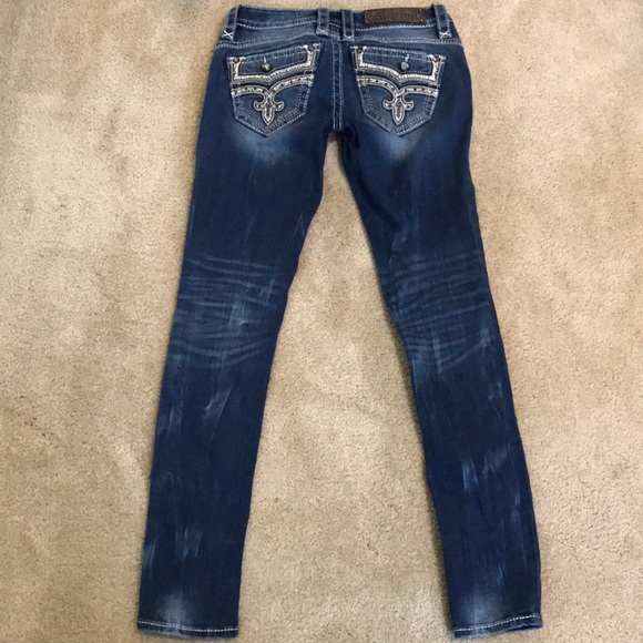 Rock Revival Denim - Like new Rock Revival rhinestone skinny jeans